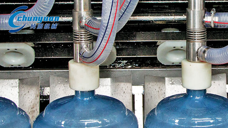 桶裝水灌裝機-1